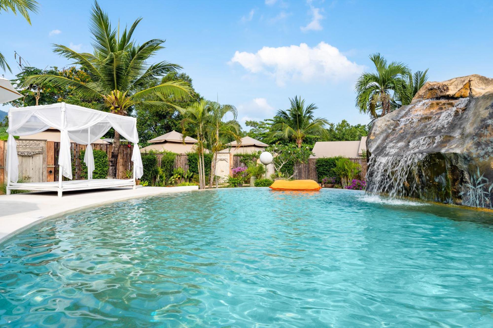 Khwan Beach Resort - Luxury Glamping And Pool Villas Samui - Adults Only - Sha Extra Plus Mae Nam Beach Exterior foto