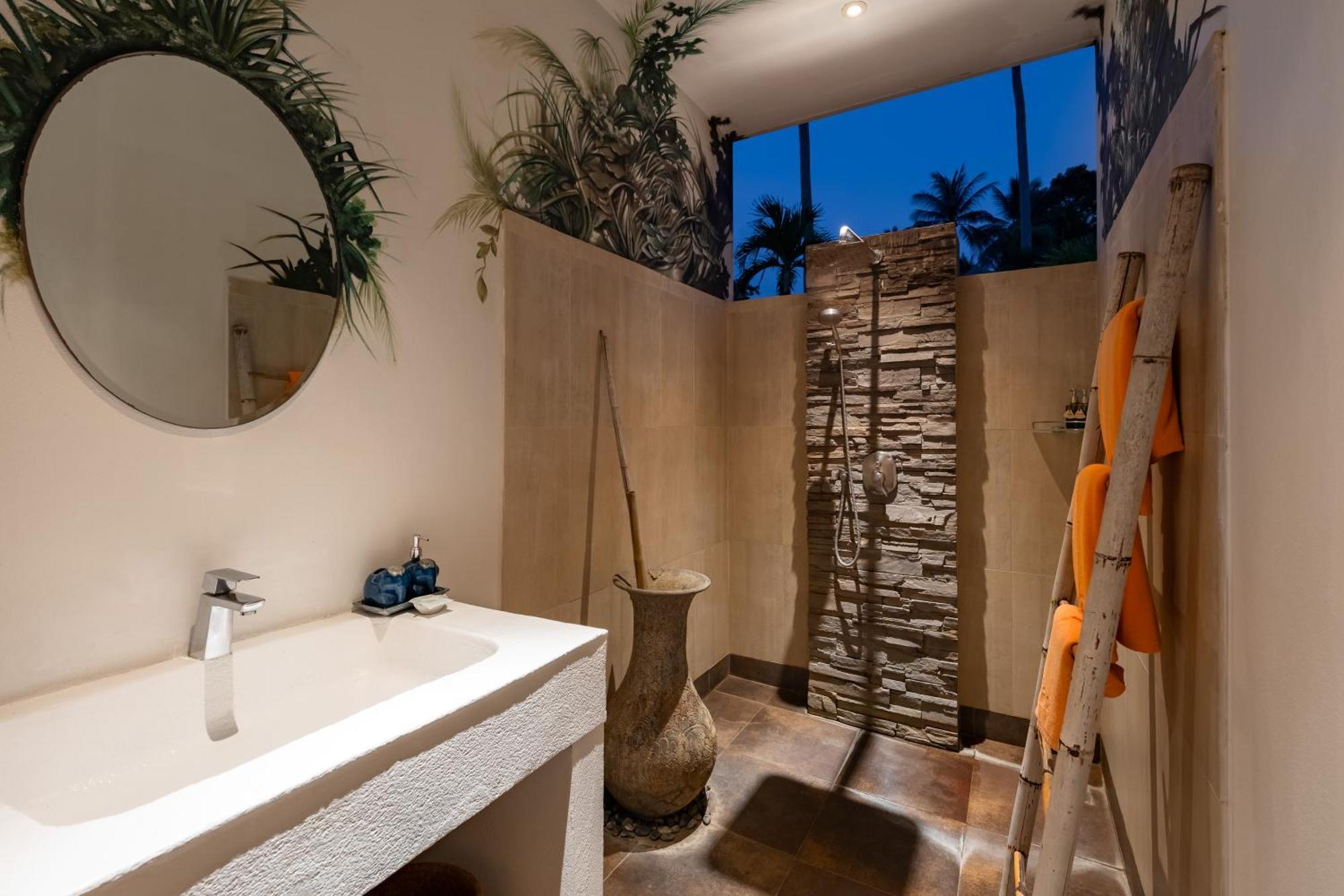 Khwan Beach Resort - Luxury Glamping And Pool Villas Samui - Adults Only - Sha Extra Plus Mae Nam Beach Exterior foto
